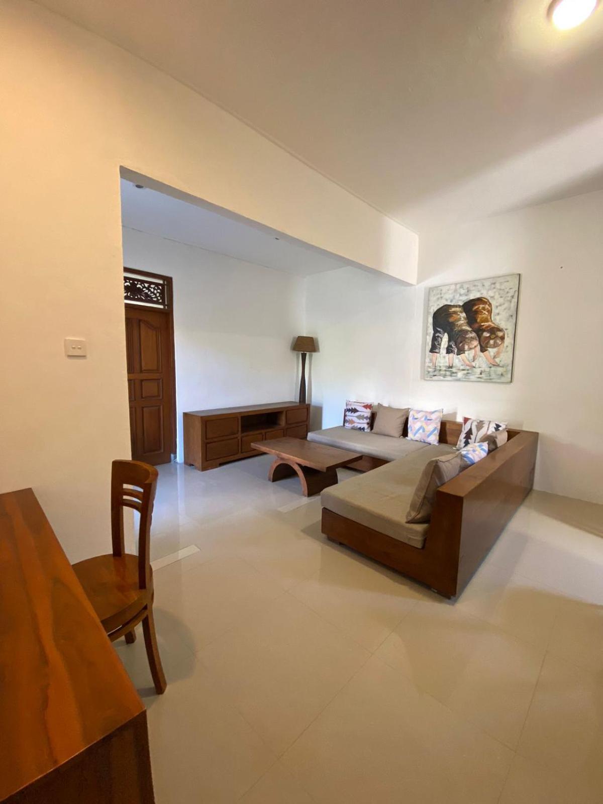 Adore Guesthouse Amed Kamer foto
