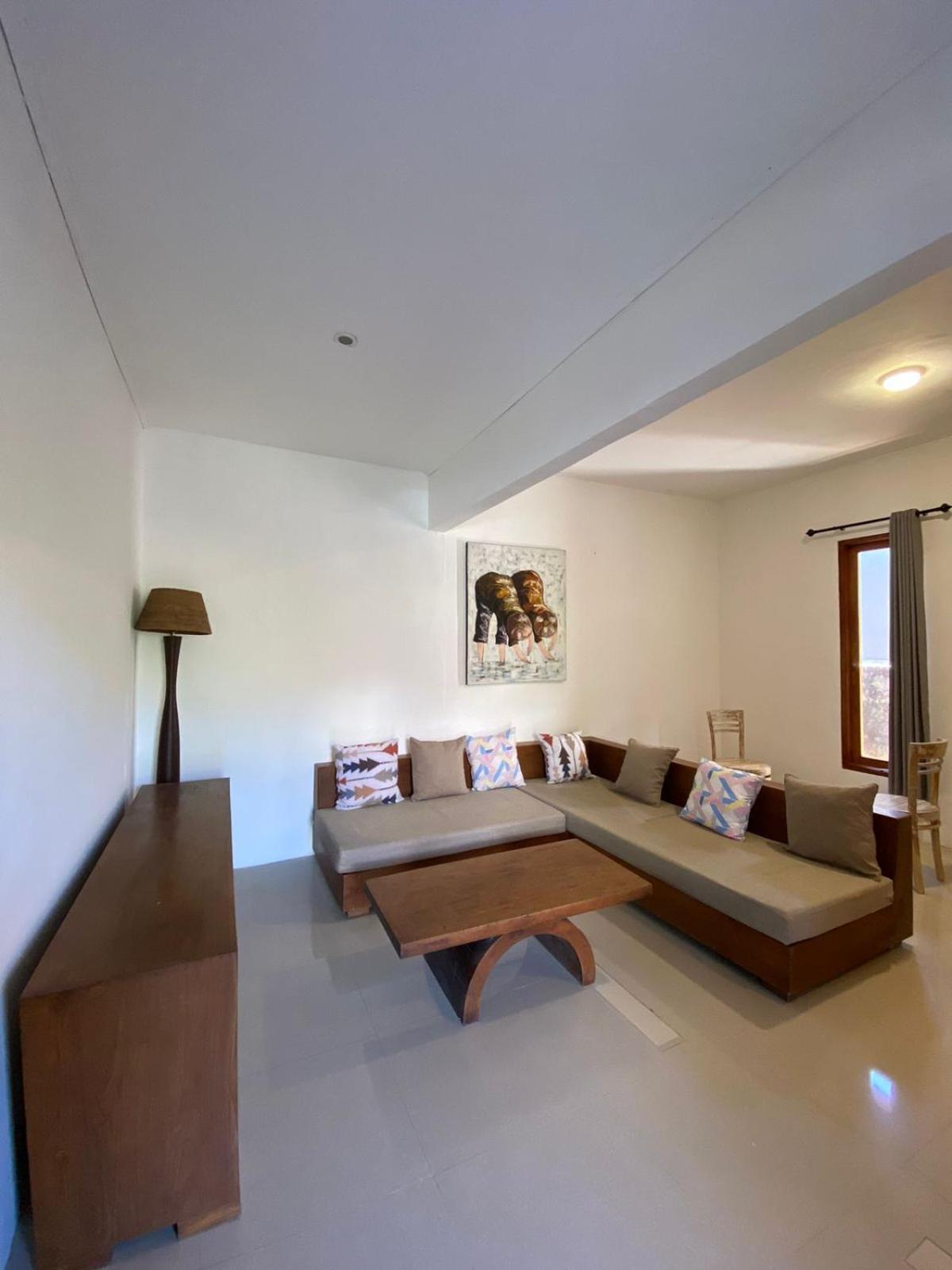 Adore Guesthouse Amed Kamer foto